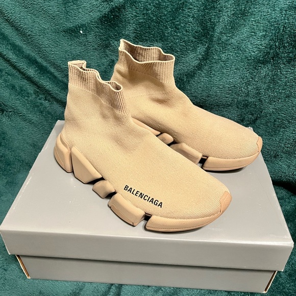 Balenciaga | Shoes | Balenciaga Speed Trainers Beige Size 6 | Poshmark